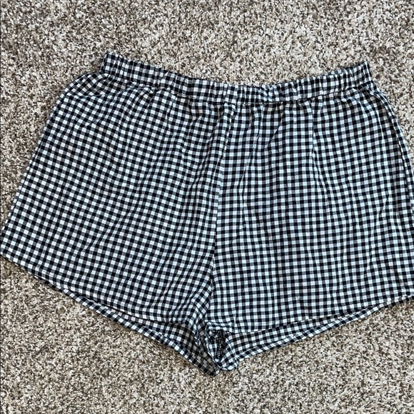 Pants - Black and White Gingham Women's Shorts